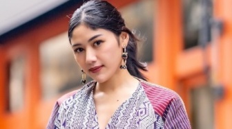 Pamer Baby Bump, OOTD Simpel Erina Gudono Harganya Gak Murah