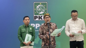 Kakak Cak Imin Datangi Polda Jatim, Bawa Bukti Tambahan Soal Dugaan Fitnah Lukman Edy