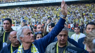 Disambut Bak Raja di Fenerbahce, Jose Mourinho Ungkap Ambisi Besar di Liga Champions