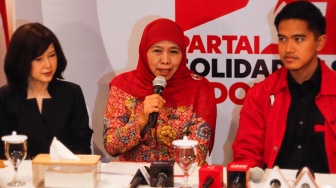 Respons soal Kabar Dirinya Dilaporkan ke KPK, Khofifah: Korupsi Apa Ya?