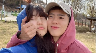 Dinilai Terlalu Serasi, Park Bo Gum Tanggapi Rumor Kencan dengan Suzy