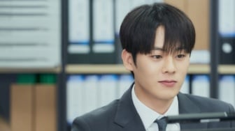 Charming Abis! Ini Detail Karakter Lee Jung Ha dalam Drama 'The Auditors'