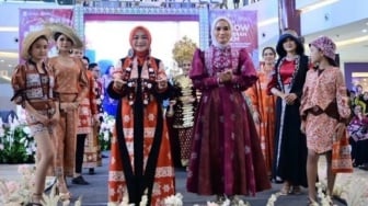 Batik Pedade Berkilau, Perpaduan Batik dan Jumputan yang Unik