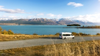 Inspirasi Liburan Ala Artis, Ini Tips Traveling dengan Campervan di Selandia Baru