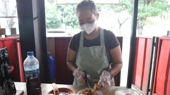 Nikmatnya Nasi Lengko Dapur Ibu Ratu 308, Layak Dicoba Jika Berkunjung ke Tangerang