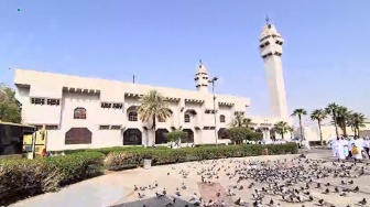 Melihat dari Dekat Masjid Aisyah, Tempat Miqat Favorit Terdekat Menuju Mekkah