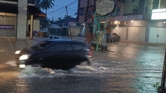 Palembang Kembali Dilanda Banjir, Hujan Deras 30 Menit Buat Kota Lumpuh