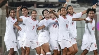 Luar Biasa! Timnas Putri Indonesia Sukses Taklukkan Tuan Rumah Bahrain dengan Skor 2-3