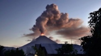 Waspada! Status Gunung Marapi di Sumbar Naik ke Level Waspada