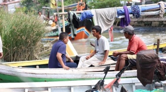 Nelayan di Serang Ngadu ke Andra Soni Soal Pencemaran Hingga Pendangkalan Laut