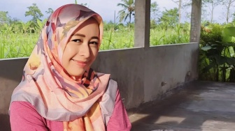 Tinggalkan Sementara Dunia Akting, Influencer Ratu Felisha Asyik Bantu UMKM