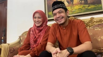 Kelewat Sayang, Anak Bungsu Dude Harlino dan Alyssa Soebandono Sering Diguncang Kakak-kakaknya