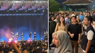 Gibran Tepergok Nonton Konser JKT48, Gayanya Jadi Sorotan: Soalnya Sama Istrinya