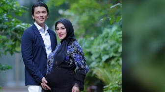 Momen Lahiran Anak Pertama Syahrini Diragukan Publik, Psikolog Beri Komentar Menohok