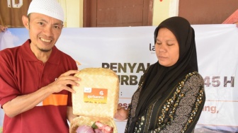 Tekan Limbah Plastik, Lazismu Hadirkan Kemasan Ramah Lingkungan untuk Wadah Daging Kurban