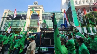 Kubu Pro Mardiono Gelar Aksi di Depan Kantor PPP, Kader Diminta Tak Saling Menyalahkan