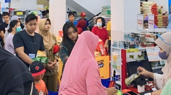 Semarak HUT Benny Mart ke-22, Ada Beragam Hadiah Menarik