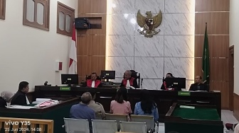 Kuasa Hukum Adetya Kembali Walk Out di Persidangan, JPU Diminta Hadirkan SG Selaku Saksi Korban ke Persidangan