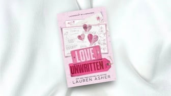 Kisah Cinta Tak Terduga di Musim Panas dalam Novel Love Unwritten