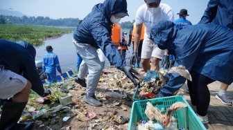 Sebagian Limbah yang Dihasilkan Tidak Didaur Ulang, Kemasan Kosmetik Sumbang Jutaan Ton Sampah Plastik ke Perairan!