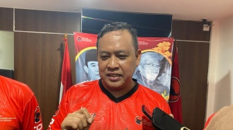 PDIP Tak Kunjung Umumkan Pendamping Tri Adhianto di Pilkada Kota Bekasi, Ada Apa?