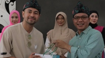 Tunggu Tanggal Mainnya! Raffi Ahmad Temui Bupati Bandung, Sinyal Maju Pilkada?