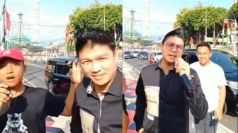 Tuai Pujian! Andika Kangen Band Turun dari Mobil dan Nyanyi Bareng dengan Pengamen Jalanan