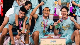 Fuji dan El Rumi Canggung karena Perjodohan Netizen? Momen Menghindar di Acara Badminton Clash Jadi Sorotan