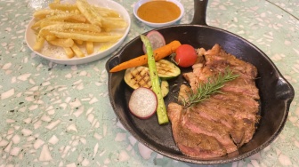 Mau Steak Enak Tapi Tetap Sehat? Chef Yuda Bustara Kasih Bocorannya!