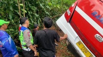 Bus Ranau Indah Terjun ke Jurang 50 Meter di Lampung Barat, 1 Pemotor Tewas