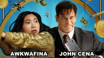 Aksi Gokil John Cena Jadi Bodyguard Awkwafina di Trailer Film Jackpot!