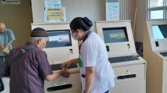 Sukendi Tak Menyangka, Hanya Bawa Ponsel dan Sidik Jari Bisa Berobat Pakai BPJS Kesehatan