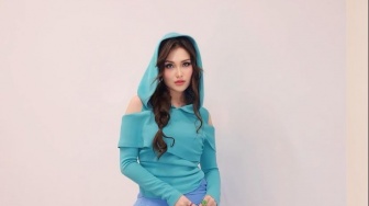Berteman Baik, Anwar BAB Cerita Kuatnya Ayu Ting Ting Usai Batal Nikah Lagi