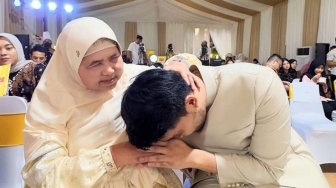 Atta Halilintar Undang Mama Dedeh di Acara Tedak Siten, Bahas Haji 2 Bulan?