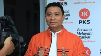 Pilwakot Pekanbaru: Dampingi Agung Nugroho, Markarius Anwar Dinilai Tak Dongkrak Elektabilitas