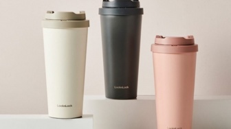 LocknLock One Touch Clip Tumbler: Apa Iya Bisa Buka-Tutup dengan Satu Jari?