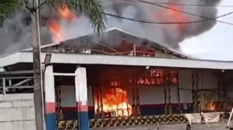 Pabrik Tepung Terkemuka Kebakaran, PT Kobe Boga Utama Punya Siapa?