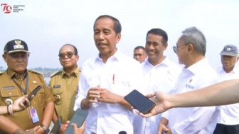 Berulang Lagi,  Jokowi Kembali Temukan Jalan Rusak Parah di Sumatera, Kali Ini di Lampung