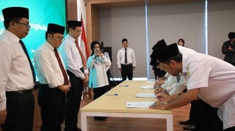 Lawan Gratifikasi Nikah, Itjen Kemenag Inisiasi Penghulu Teken Pakta Integritas