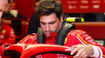 Sikap Carlos Sainz Bikin Pembalap Lain Kesal, Siapa yang Bisa Disalahkan?