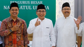 Ketua Umum Pengurus Besar Nahdlatul Ulama (PBNU), KH. Yahya Cholil Staquf saat memberikan konferensi pers di Kantor PBNU, Jakarta, Selasa (16/7/2024). [Suara.com/Alfian Winanto]