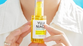 Review Some By Mi Yuja Niacin Serum: Bisa Samarkan Flek Hitam?