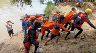 2 Anak yang Hanyut saat Mandi di Sungai Barumun Palas Ditemukan Tewas