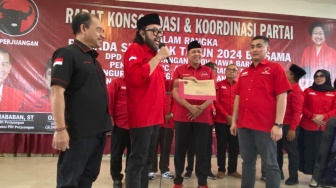 Ono Surono Bongkar Alasan Mochtar Mohamad Mangkir saat PDIP Beri Surat Tugas untuk Tri Adhianto