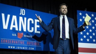 J.D. Vance Jadi Cawapres Donald Trump, Sosok Kritis dan Punya Karier Unik