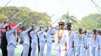 Lulusan Poltekpel Banten Diminta Tingkatkan Kemampuan Agar Bersaing di Kancah Internasional