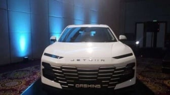 Strategi Jetour: SUV Bensin dan Hybrid Sebelum Mobil Listrik di Indonesia