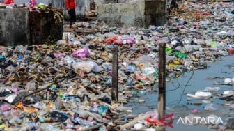 Penampakan Tumpukan Sampah di Desa Lontar, DLH Serang Malah Mengeluh Soal TPSA