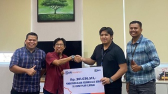 BRI Insurance Bayarkan Klaim Asuransi Alat Berat Rp 300 Juta di Jambi