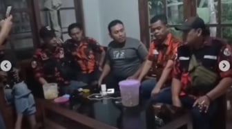 Viral! Warga Diintimidasi Ormas hingga Diancam Diusir Usai Bongkar Pungli SD di Kebumen